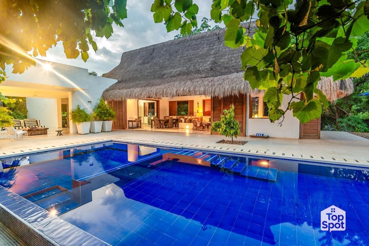 Seaside Topspot For 17 At Exclusive & Idyllic Isla Barú Екстериор снимка